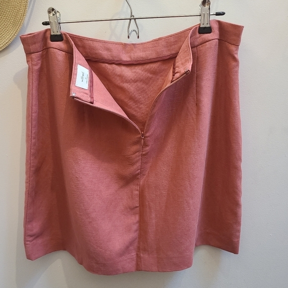 Aritzia - Wilfred Patio Linen High Waisted Mini Skirt - in Coral - Size 12 - Picture 7 of 9